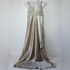 Andra Lingerie Tan beige Nightgown Satin  Ruffle Hem Lace Women size S/M Italy